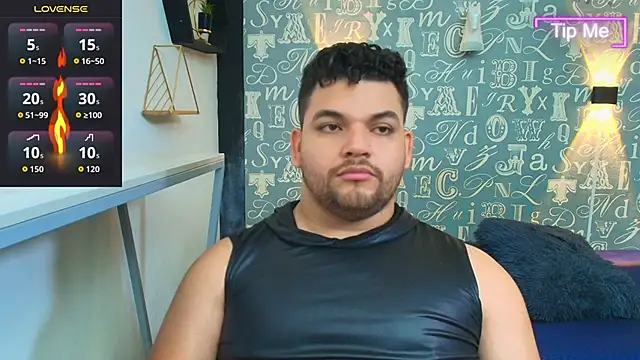 Snapshot of Adonis_Walker chatting on October 28, 2025, 8:00 pm Adonis Walker online show from October 28, 2025, 8:00 pm