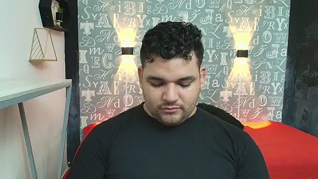 Snapshot of Adonis_Walker chatting on November 1, 2025, 8:33 pm Adonis Walker online show from November 1, 2025, 8:33 pm