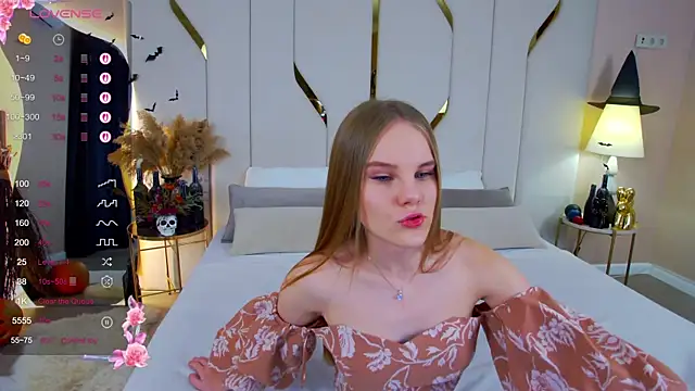 Snapshot of Lili_Lohan chatting on October 27, 2025, 5:06 pm Lili Lohan online show from October 27, 2025, 5:06 pm