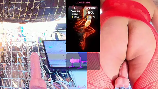 Snapshot of dakotamilf__hot chatting on November 1, 2025, 1:24 pm dakotamilf hot online show from November 1, 2025, 1:24 pm