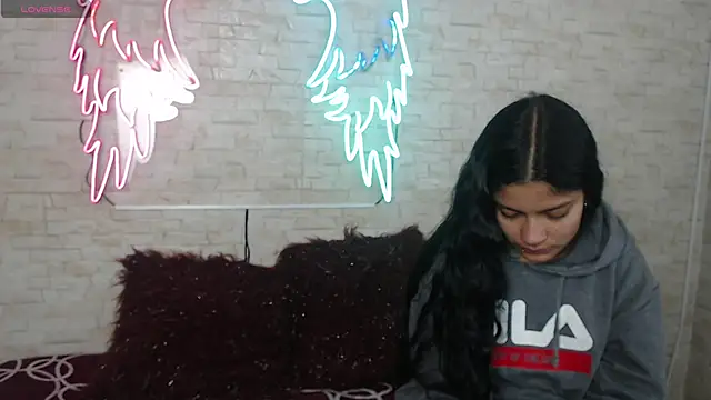 Snapshot of Gaby_and_Mei chatting on October 23, 2025, 3:39 am Gaby and Mei online show from October 23, 2025, 3:39 am