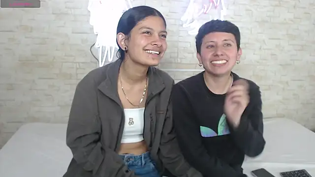 Snapshot of Gaby_and_Mei chatting on November 11, 2025, 3:06 am Gaby and Mei online show from November 11, 2025, 3:06 am