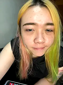 Wanda0703 online show from December 15, 2025, 6:12 pm