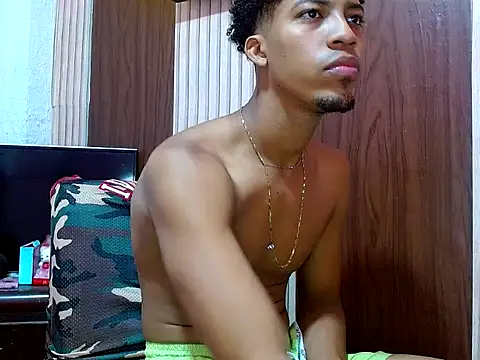 andreswj bigcock20 online show from September 28, 2025, 8:25 pm