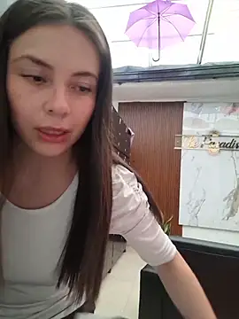 Snapshot of EmmaValencia_ chatting on March 28, 2026, 10:09 pm EmmaValencia online show from March 28, 2026, 10:09 pm
