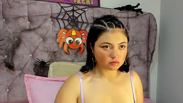 Snapshot of Wandaa- chatting on October 15, 2025, 4:34 am Wandaa- online show from October 15, 2025, 4:34 am