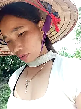 kemmut-sex online show from October 27, 2025, 2:37 am