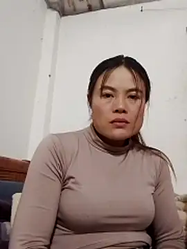 kemmut-sex online show from February 5, 2026, 1:49 pm