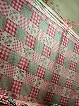 Snapshot of Your_seema_208 chatting on October 5, 2025, 5:00 pm Your seema 208 online show from October 5, 2025, 5:00 pm