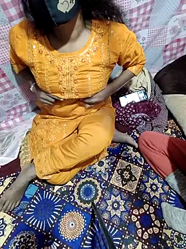 Snapshot of Your_seema_208 chatting on November 15, 2025, 2:57 pm Your seema 208 online show from November 15, 2025, 2:57 pm