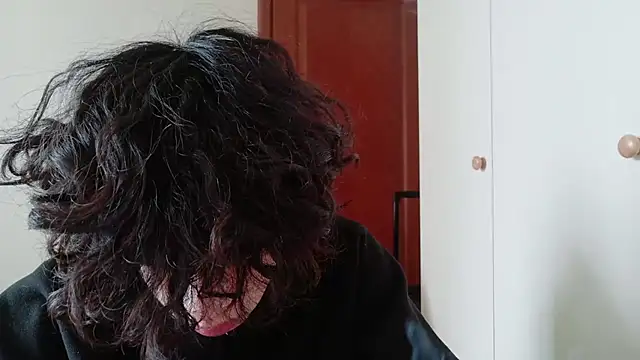 Snapshot of hangzi-0011 chatting on October 21, 2025, 3:07 am hangzi-0011 online show from October 21, 2025, 3:07 am