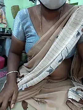 Snapshot of Tamilselviroja- chatting on October 10, 2025, 4:28 pm Tamilselviroja- online show from October 10, 2025, 4:28 pm