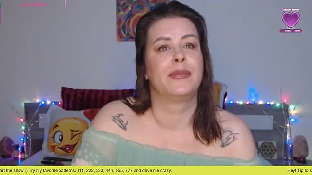 Snapshot of 1Felicity1 chatting on October 29, 2025, 4:59 am 1Felicity1 online show from October 29, 2025, 4:59 am