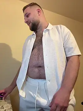 Snapshot of KingAdonisss chatting on April 15, 2026, 8:20 pm KingAdonisss online show from April 15, 2026, 8:20 pm