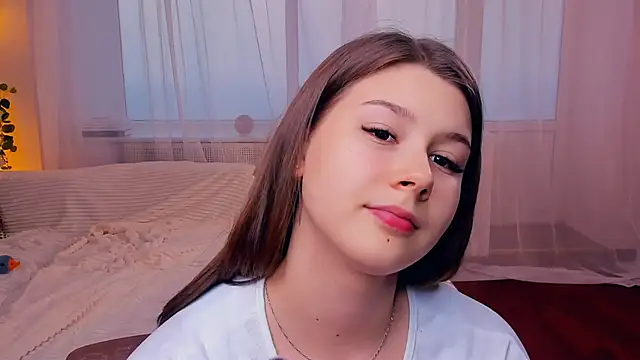 Snapshot of MondoNeko chatting on October 12, 2025, 7:07 am MondoNeko online show from October 12, 2025, 7:07 am