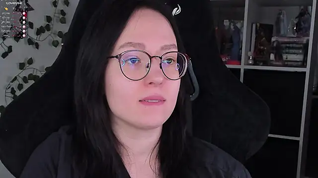 Snapshot of power_robynn chatting on October 15, 2025, 9:20 am power robynn online show from October 15, 2025, 9:20 am