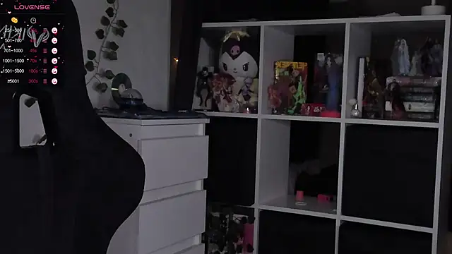 Snapshot of power_robynn chatting on October 24, 2025, 3:30 pm power robynn online show from October 24, 2025, 3:30 pm