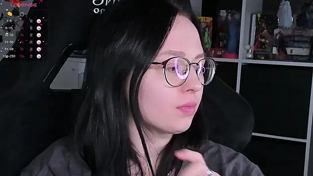 Snapshot of power_robynn chatting on November 1, 2025, 1:07 am power robynn online show from November 1, 2025, 1:07 am