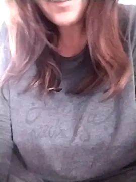 Snapshot of sexyguenda chatting on October 5, 2025, 8:34 am sexyguenda online show from October 5, 2025, 8:34 am