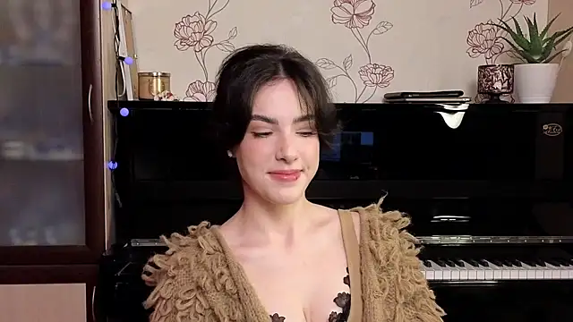 Snapshot of di_moon chatting on October 5, 2025, 2:15 pm di moon online show from October 5, 2025, 2:15 pm