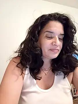 MoritaSalvaj online show from October 17, 2025, 10:34 pm