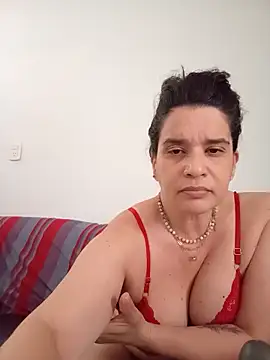 MoritaSalvaj online show from November 2, 2025, 5:26 pm