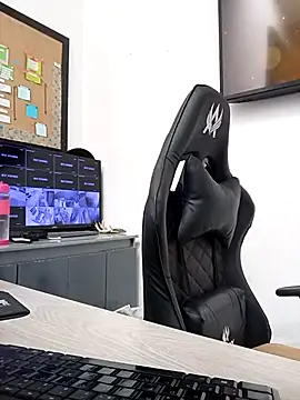 rojita-rojita online show from October 29, 2025, 12:51 pm