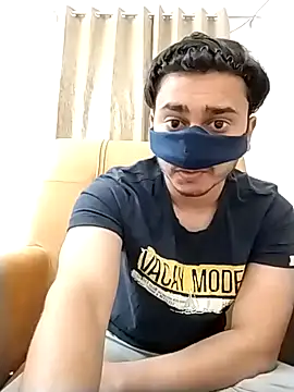 Aman4321ammu online show from November 14, 2025, 8:57 am