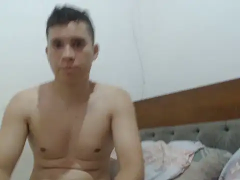 Alexhot2026 online show from September 29, 2025, 1:27 pm