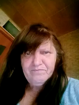 Snapshot of Apeesynka55211 chatting on October 5, 2025, 7:17 am Apeesynka55211 online show from October 5, 2025, 7:17 am