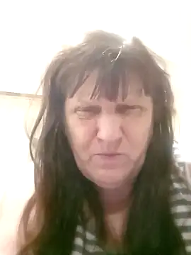 Snapshot of Apeesynka55211 chatting on October 19, 2025, 4:29 pm Apeesynka55211 online show from October 19, 2025, 4:29 pm