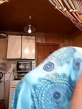 Snapshot of Apeesynka55211 chatting on November 13, 2025, 7:40 am Apeesynka55211 online show from November 13, 2025, 7:40 am