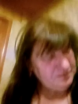 Snapshot of Apeesynka55211 chatting on June 2, 2026, 6:21 pm Apeesynka55211 online show from June 2, 2026, 6:21 pm