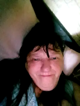 Snapshot of Apeesynka55211 chatting on June 20, 2026, 2:03 am Apeesynka55211 online show from June 20, 2026, 2:03 am