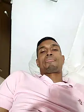 Snapshot of exotico2323 chatting on October 18, 2025, 2:14 am exotico2323 online show from October 18, 2025, 2:14 am