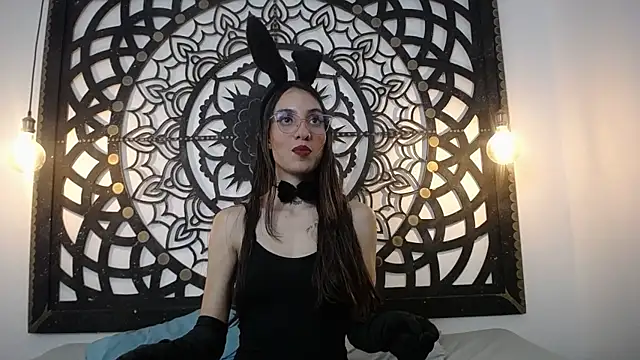 Snapshot of mara_hil chatting on October 3, 2025, 4:53 am mara hil online show from October 3, 2025, 4:53 am