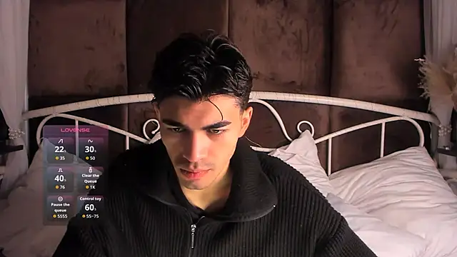 Snapshot of JaremyHarris chatting on October 24, 2025, 10:44 am JaremyHarris online show from October 24, 2025, 10:44 am