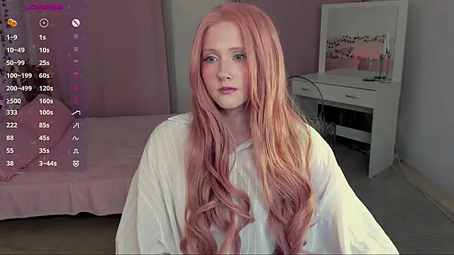 DelilahTaylor online show from July 19, 2026, 9:18 pm