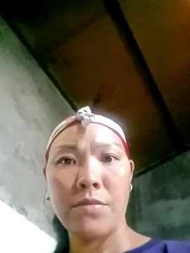 Snapshot of mntzz88 chatting on October 11, 2025, 4:12 am mntzz88 online show from October 11, 2025, 4:12 am