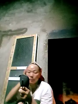 Snapshot of mntzz88 chatting on November 7, 2025, 11:27 pm mntzz88 online show from November 7, 2025, 11:27 pm