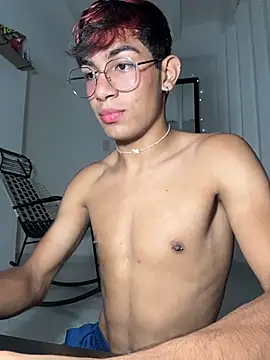 Snapshot of cherub_ chatting on February 13, 2026, 9:11 pm cherub online show from February 13, 2026, 9:11 pm