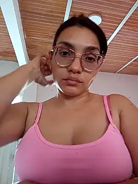 Snapshot of Naughty_anyeli chatting on October 17, 2025, 8:00 pm Naughty anyeli online show from October 17, 2025, 8:00 pm