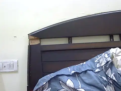 SEXY DOLL88 online show from August 7, 2026, 7:43 am