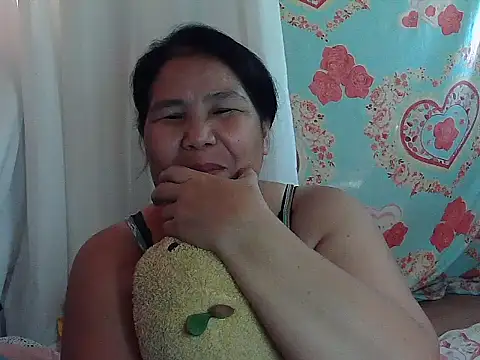 milagrose rose online show from April 15, 2026, 5:25 am