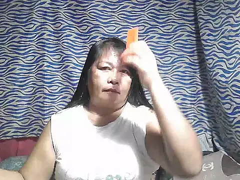 Snapshot of joy_cute chatting on October 24, 2025, 11:12 pm joy cute online show from October 24, 2025, 11:12 pm