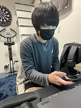 mikan kun st online show from December 3, 2025, 11:03 pm