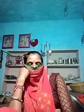 Snapshot of Mohni_cute chatting on October 4, 2025, 12:41 am Mohni cute online show from October 4, 2025, 12:41 am