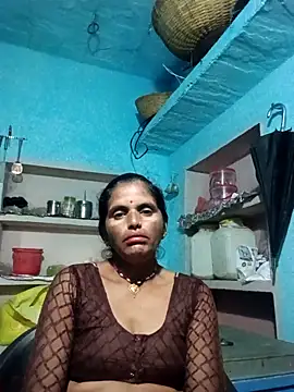 Snapshot of Mohni_cute chatting on October 10, 2025, 1:15 am Mohni cute online show from October 10, 2025, 1:15 am