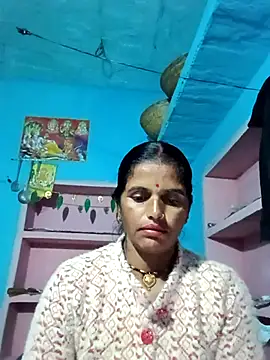 Snapshot of Mohni_cute chatting on November 12, 2025, 1:06 am Mohni cute online show from November 12, 2025, 1:06 am