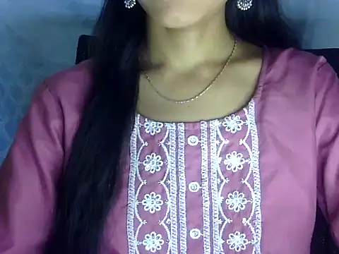 Snapshot of Shazi_1 chatting on April 26, 2026, 12:58 pm Shazi 1 online show from April 26, 2026, 12:58 pm